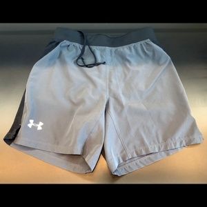 Under Armour Speedpocket Men's Medium Lined Shorts, Grey & Black 5"